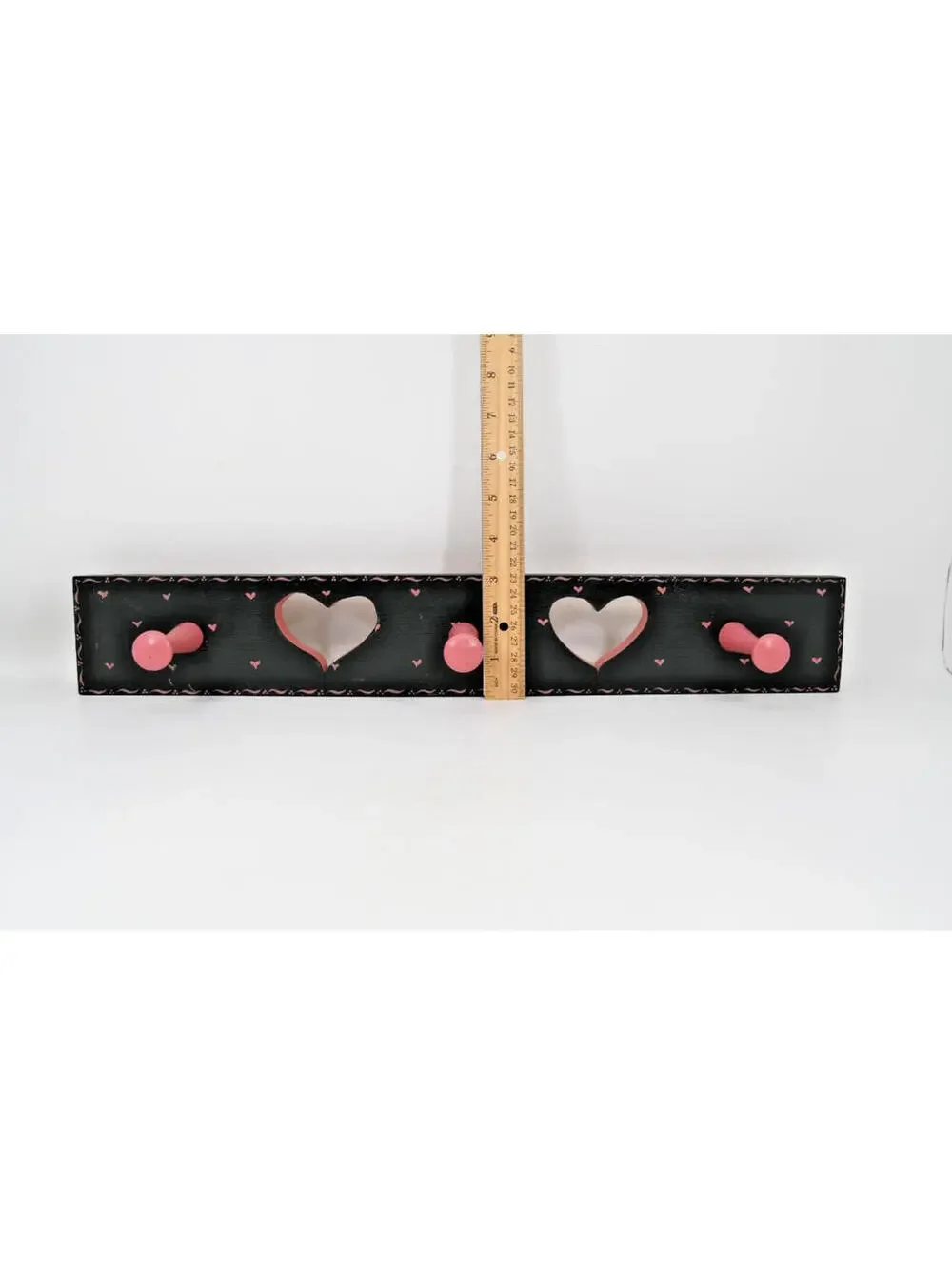 VTG Wood Heart Cutout Peg Rack Hook Cottage Folk Art Wall Decor Painted 80s 90s